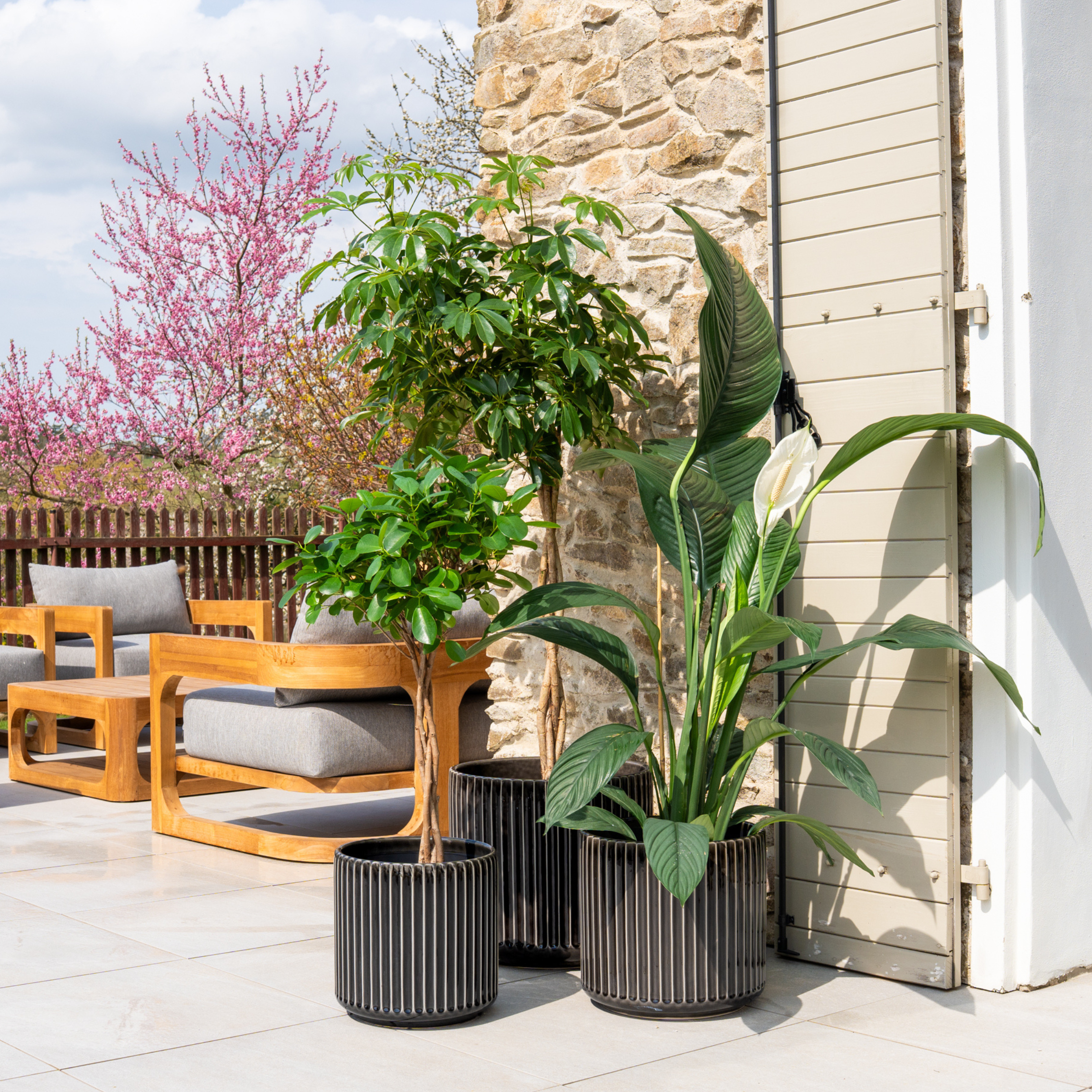 Keramischer Blumentopf LONDON Šedá – Provencelia, handgefertigt, frostbeständig