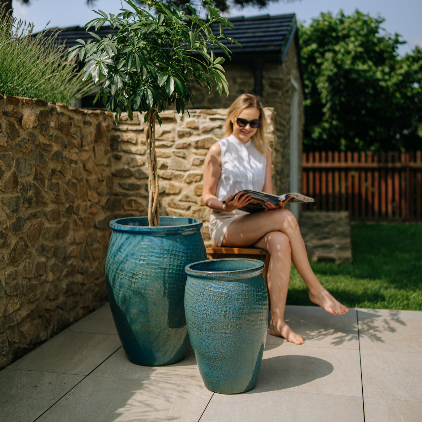 Provencelia Pflanzkübel POSEIDON1 Stahlblau – glasierte Keramik, Anduze-Stil