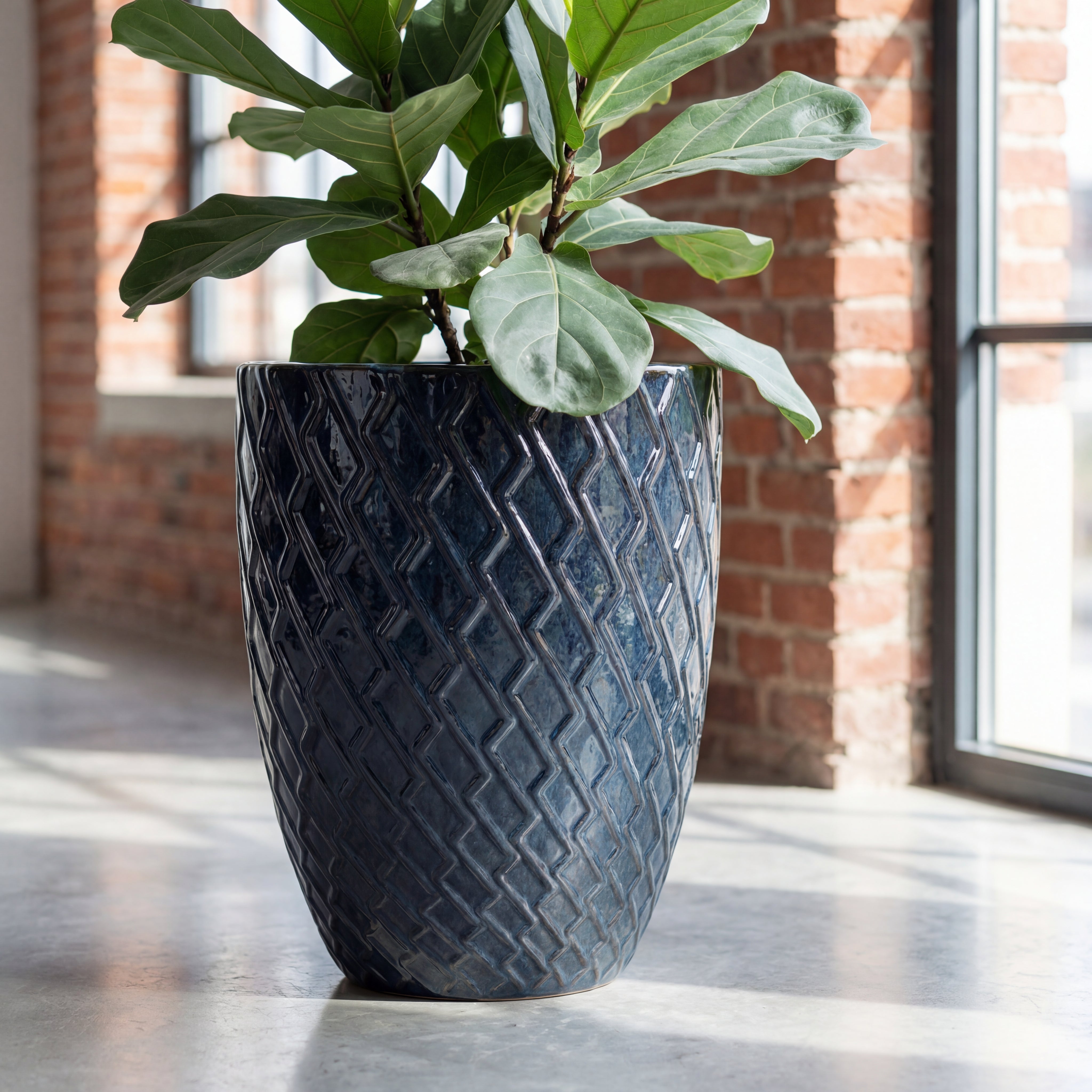 Stylový keramický květináč ZEUS v interiéru