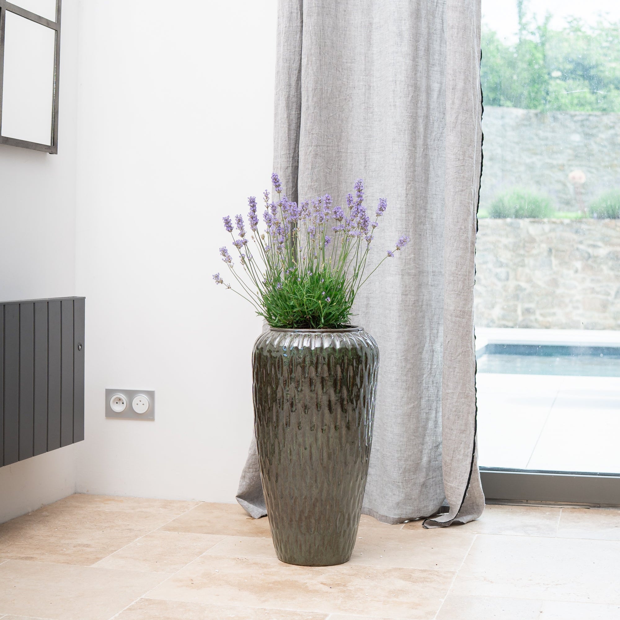 Provencelia Pflanzkübel POMPADOUR Tropengrün – glasierte Keramik, Anduze-Stil