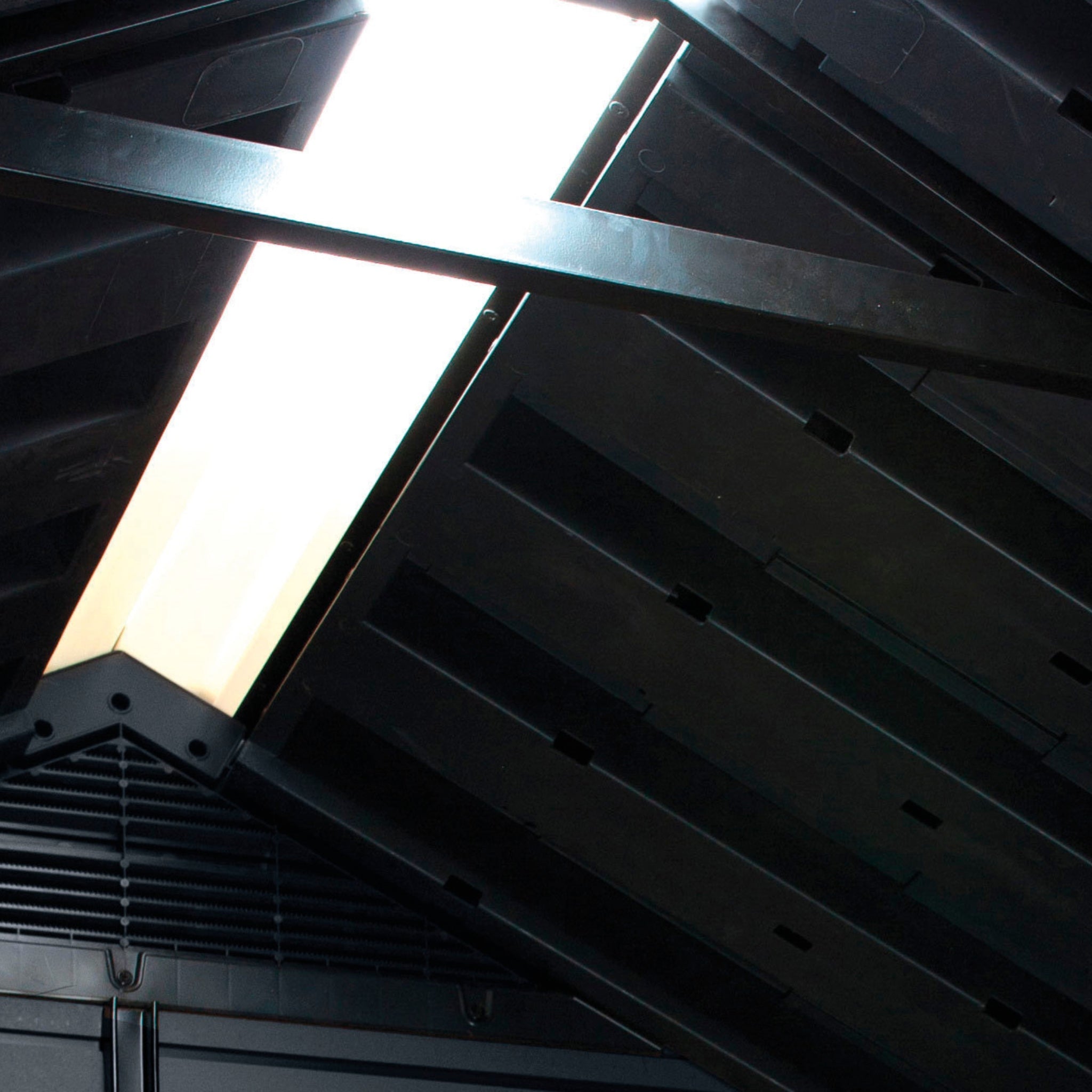 Keter Newton Plus 7×7,5 — Gartenhaus, Grau
