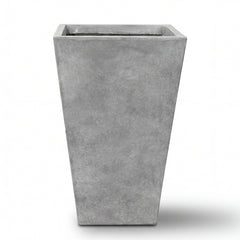 AERIS-Blumentopf aus Beton