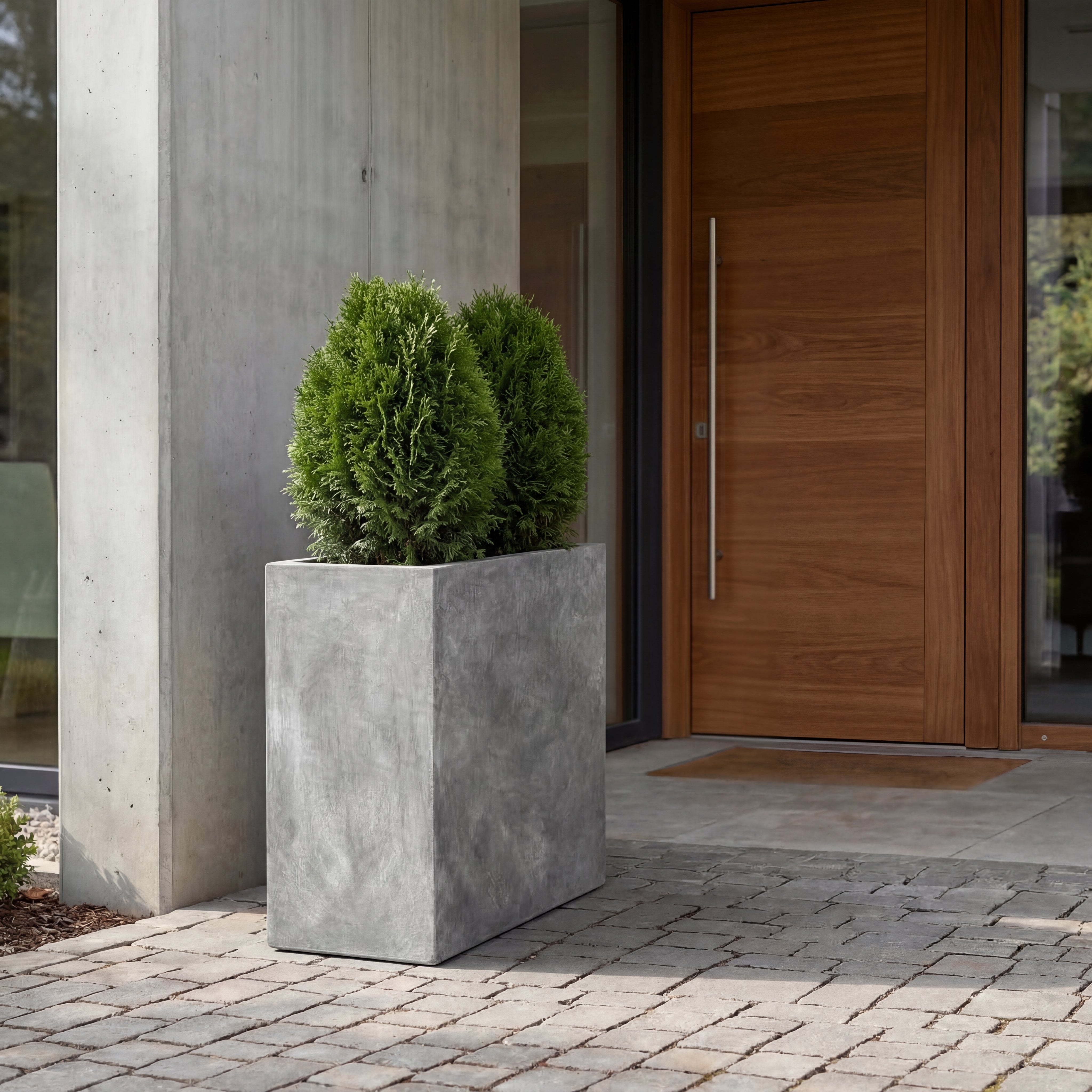 Beton-Pflanzkübel Alpha – Dunkelgrau