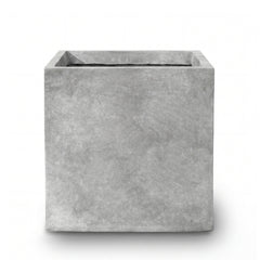 Beton-Pflanzkübel Kubix (50 x 50 x 50 cm) – Lichgrau
