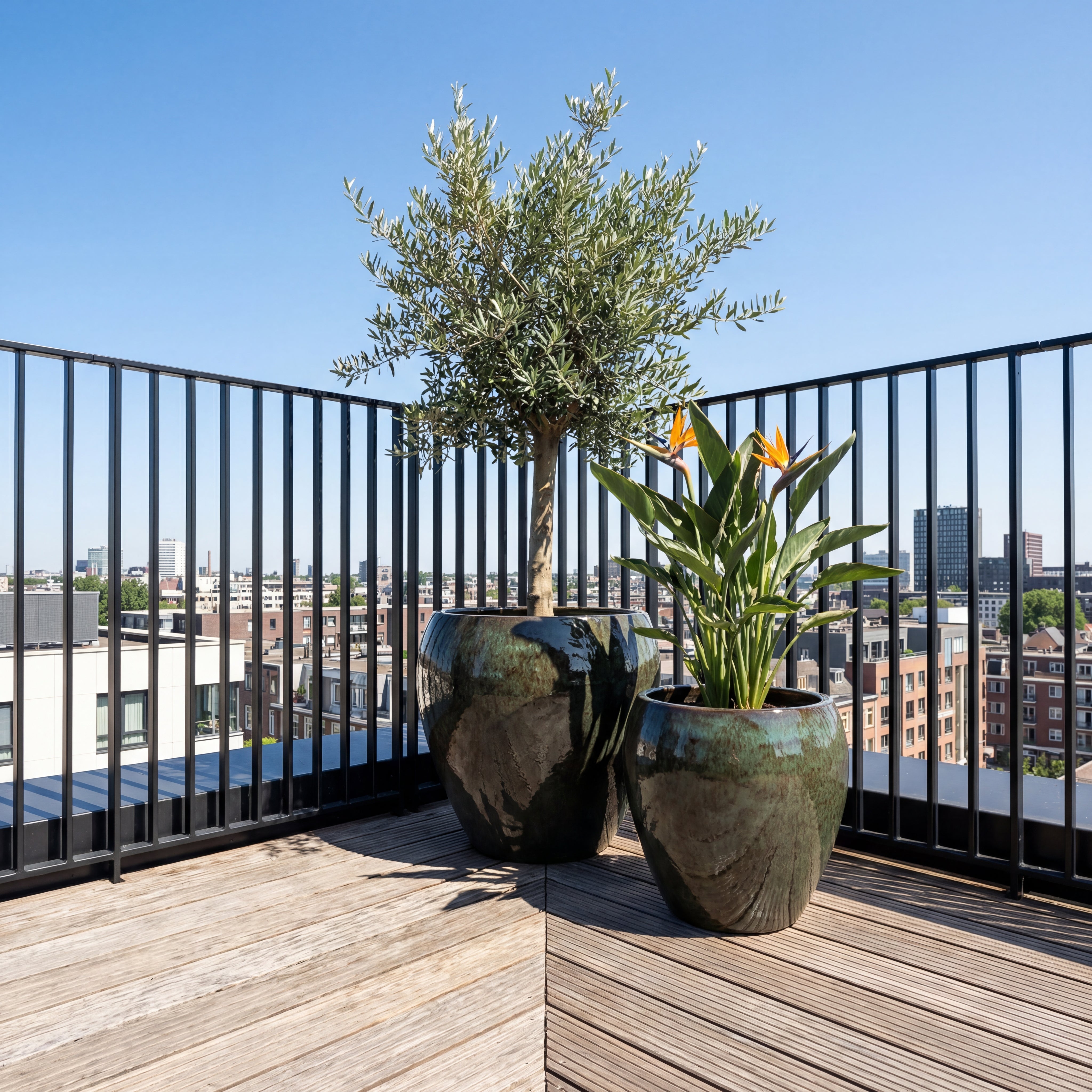 Keramický květináč LAFONTAINE - doplňující náhled